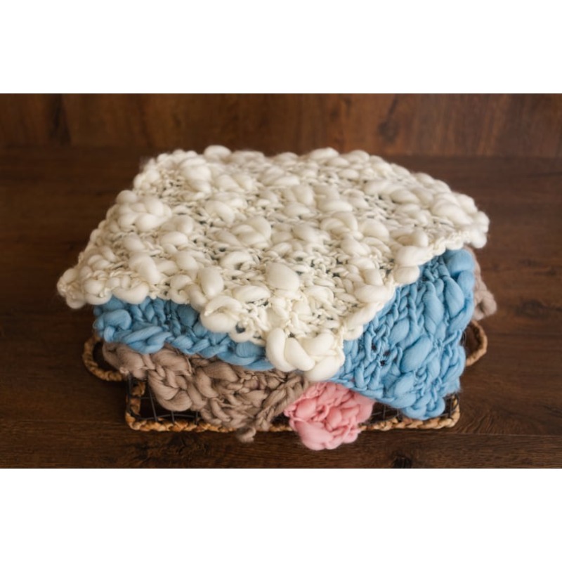 チャンキーニットメリノベビーブランケット - 編み込みウール - Throw Blanket Chunky Knit のレビューと価格