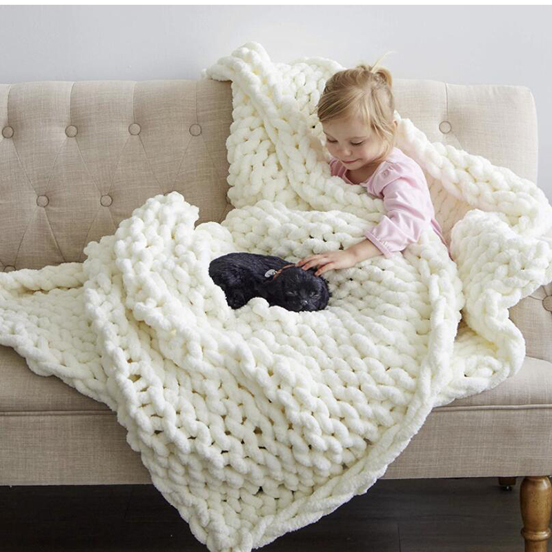 手編みの厚手の毛布、太い糸のメリノウール、ボリュームのあるニ - Throw Blanket Chunky Knit のレビューと価格